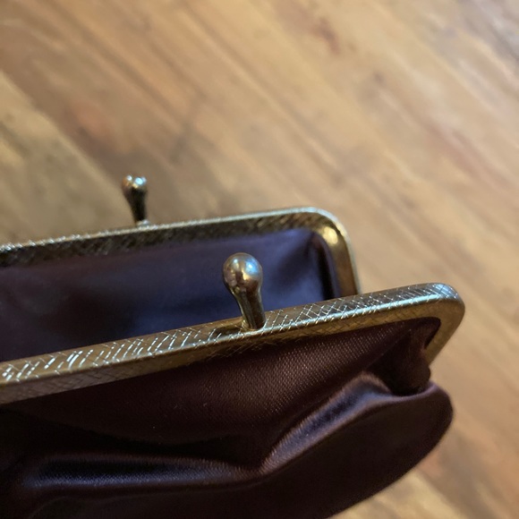 Vintage Bergdorf Goodman silk satin clutch with matching coin purse - Picture 6 of 6